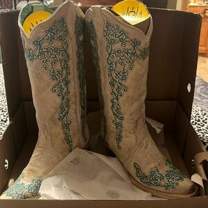 Corral Bone Glitter Overlay with Embroidery Ladies Boots × 1, 8.5